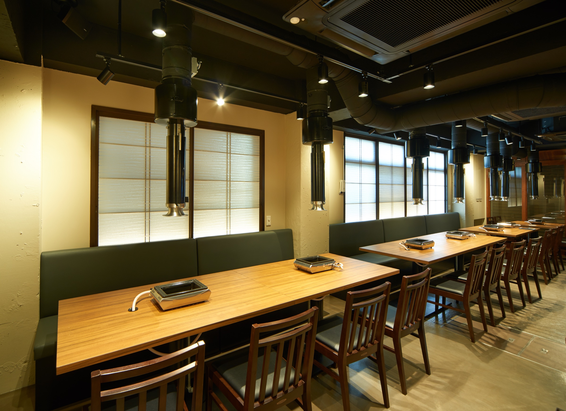 阿佐ヶ谷の店内