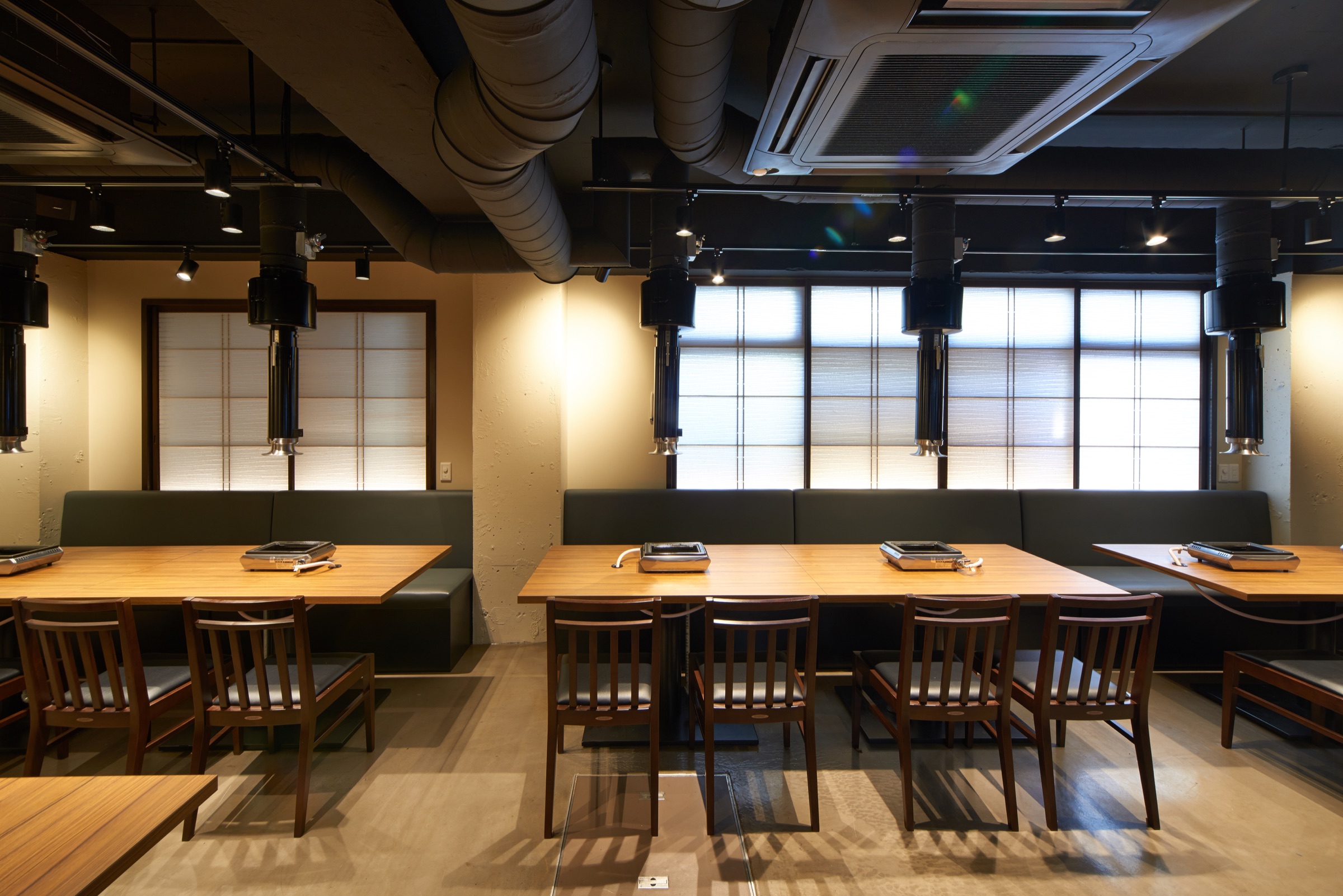 阿佐ヶ谷の店内